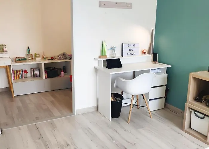 Belle Lumineuse Quarto em Acomodações Particulares